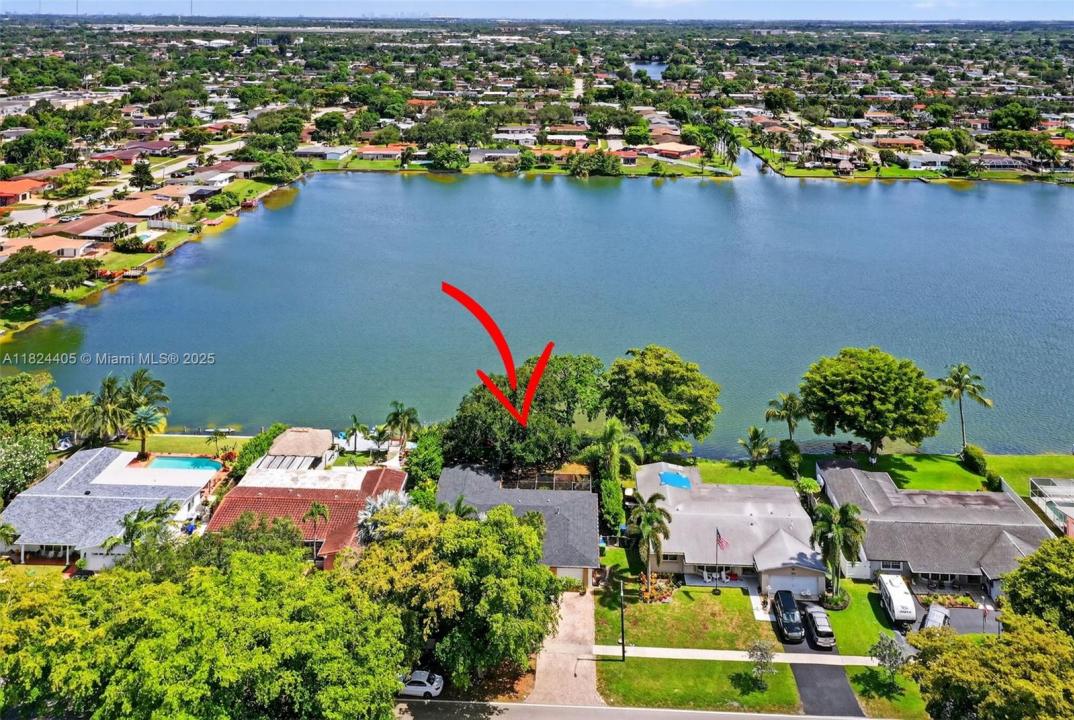 8320 Pasadena Blvd, Pembroke Pines, פלורידה 33024, ארצות הברית של אמריקה 