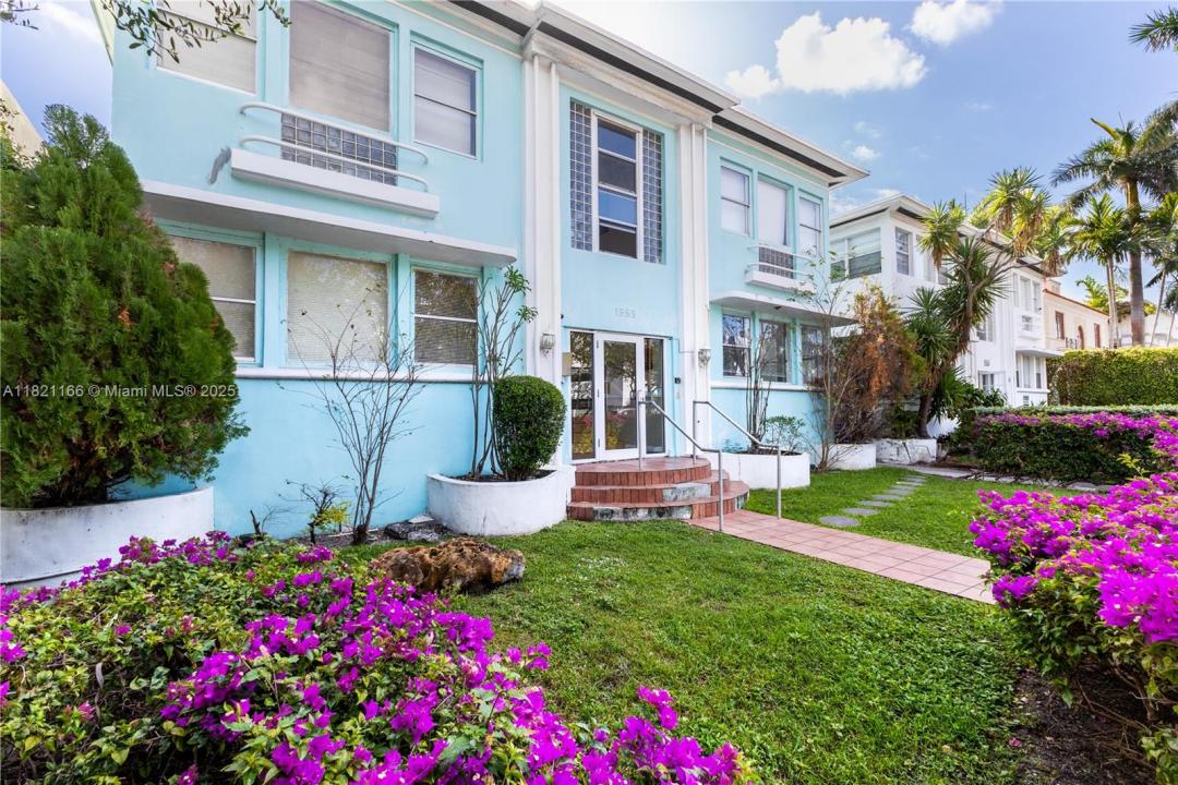 1555 Pennsylvania Ave 105, Miami Beach, Florida 33139