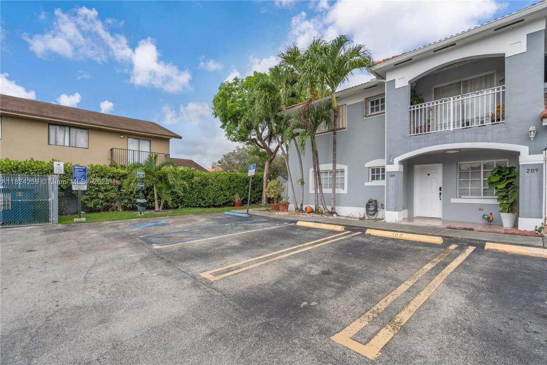 Hialeah, Florida 33018