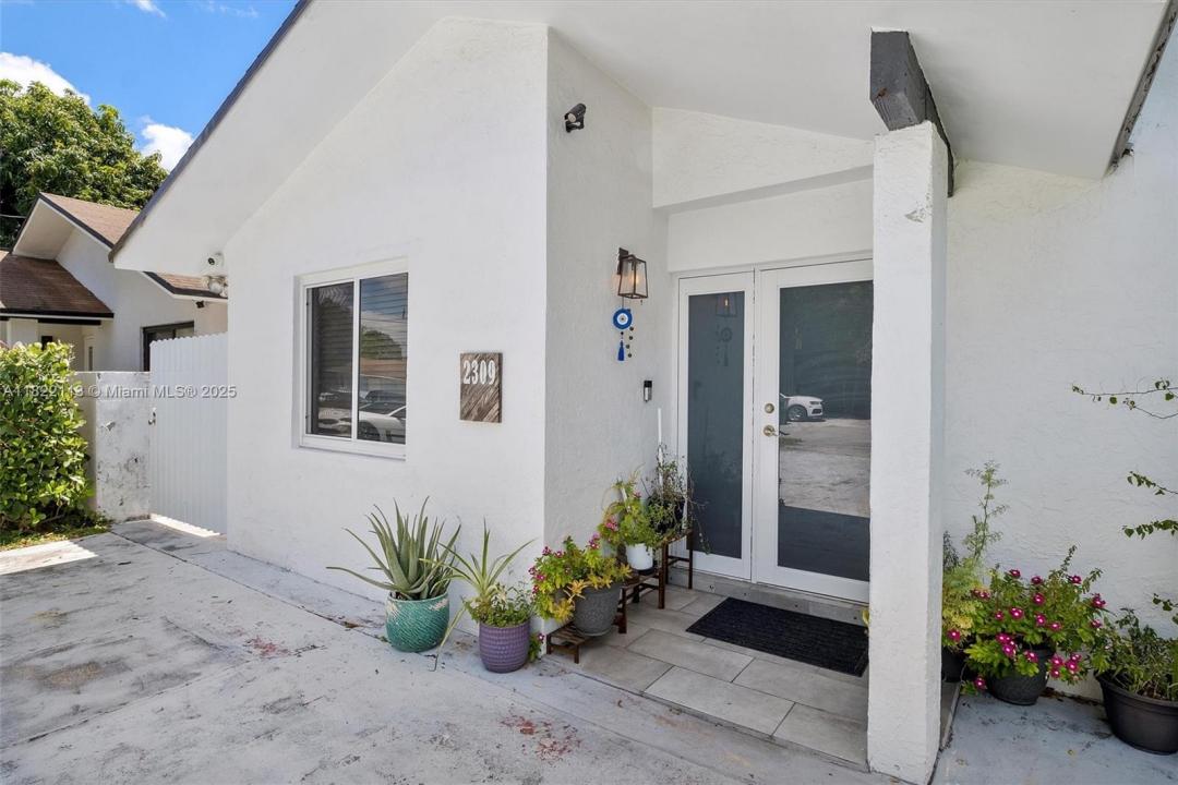 2309 SW 62nd Ct, Miami, פלורידה 33155, ארצות הברית של אמריקה