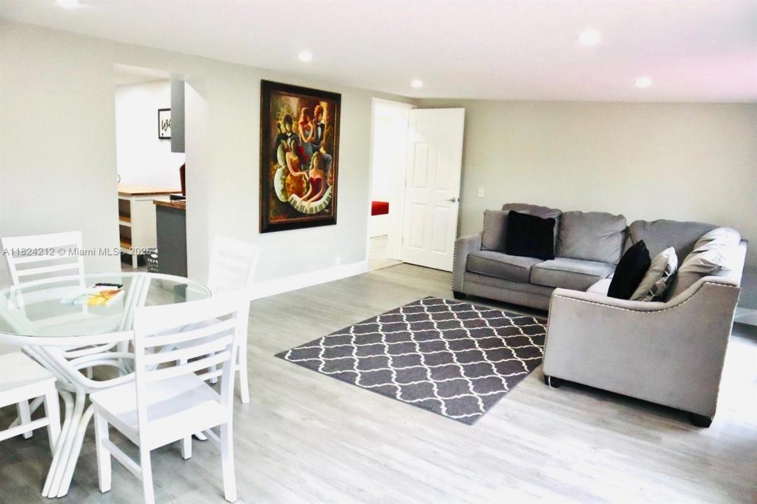 817 NW 30th Ct 1, Wilton Manors, フロリダ 33311, アメリカ合衆国