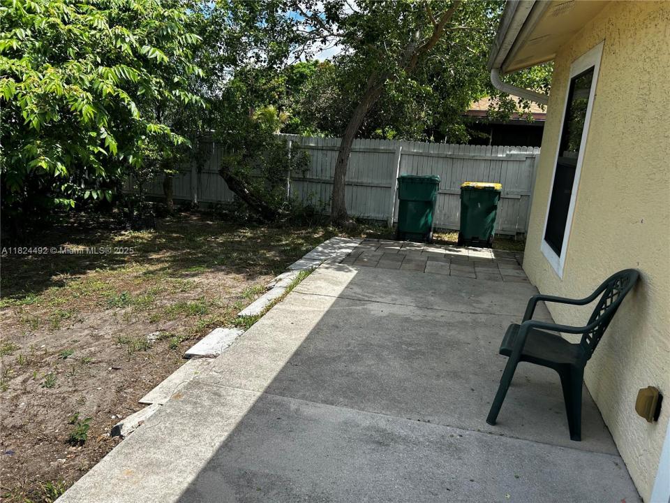 2161 41ST B, Naples, フロリダ 34116, アメリカ合衆国