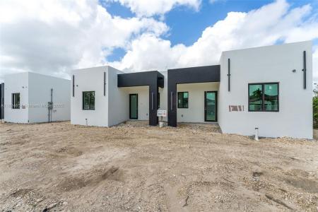 12387 SW 220th St, Miami, Florida 33170, USA