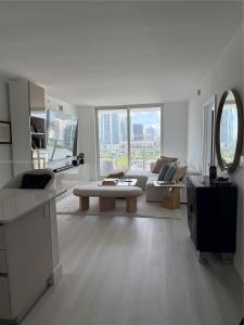 4250 Biscayne Blvd 1618, Miami, Florida 33137, USA