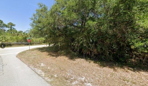 19034 Ridgedale Ave, Port Charlotte, Florida 33954, USA