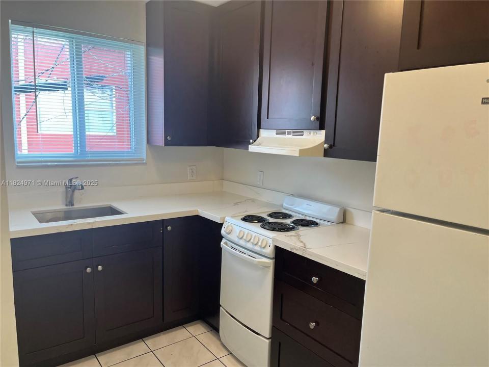 1419 SW 22nd Ave 0, Miami, פלורידה 33145, ארצות הברית של אמריקה