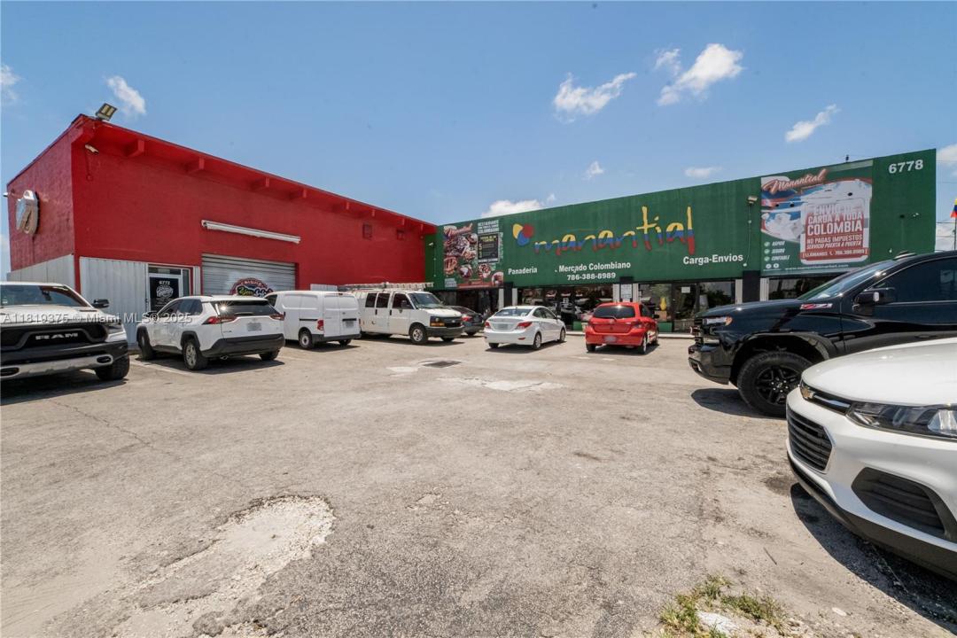 6772 W Flagler St, Miami, フロリダ 33144, アメリカ合衆国