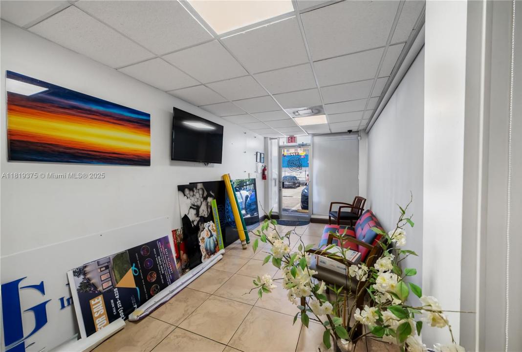 6772 W Flagler St, Miami, フロリダ 33144, アメリカ合衆国