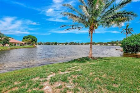 1600 SW 72nd Ave, Plantation, Florida 33317, USA