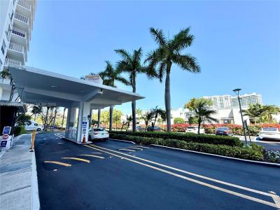 2851 NE 183rd St 1706E, Aventura, Florida 33160, USA