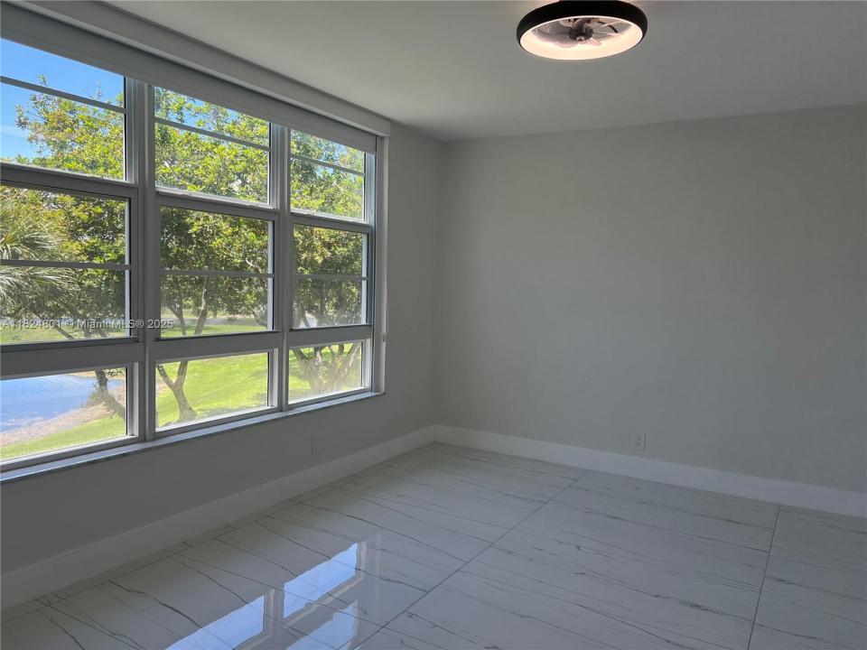 3090 N Course Dr 311, Pompano Beach, 佛羅里達州 33069, 美國