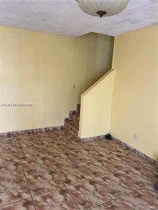19320 NW 45th Ave, Miami Gardens, Florida 33055, USA