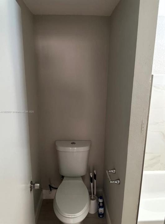 1260 Drexel Ave 7, Miami Beach, Florida 33139, USA
