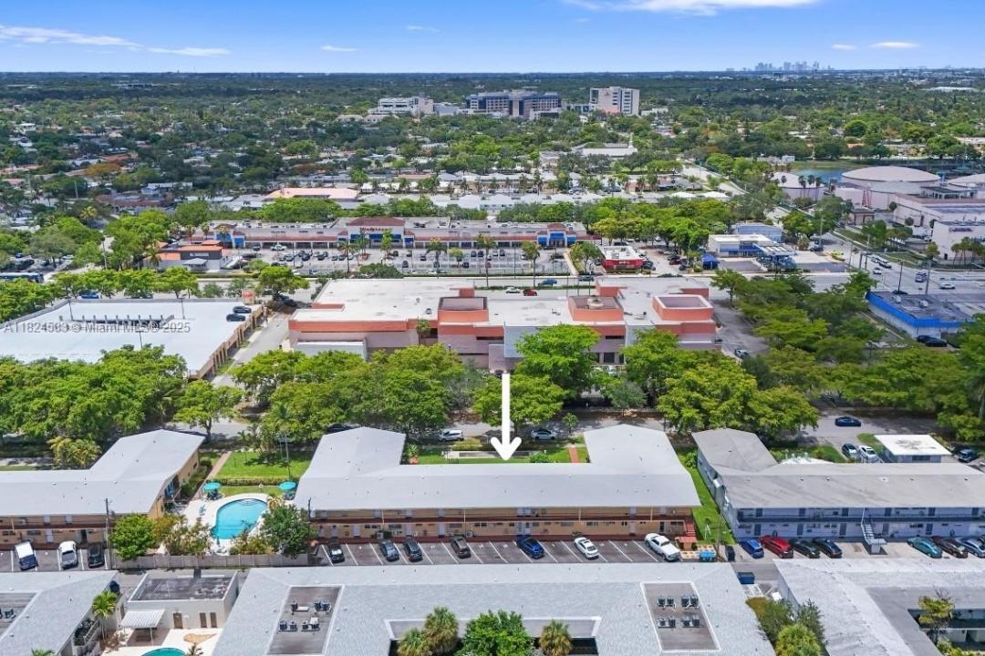 3600 Harrison St 16B, Hollywood, フロリダ 33021, アメリカ合衆国