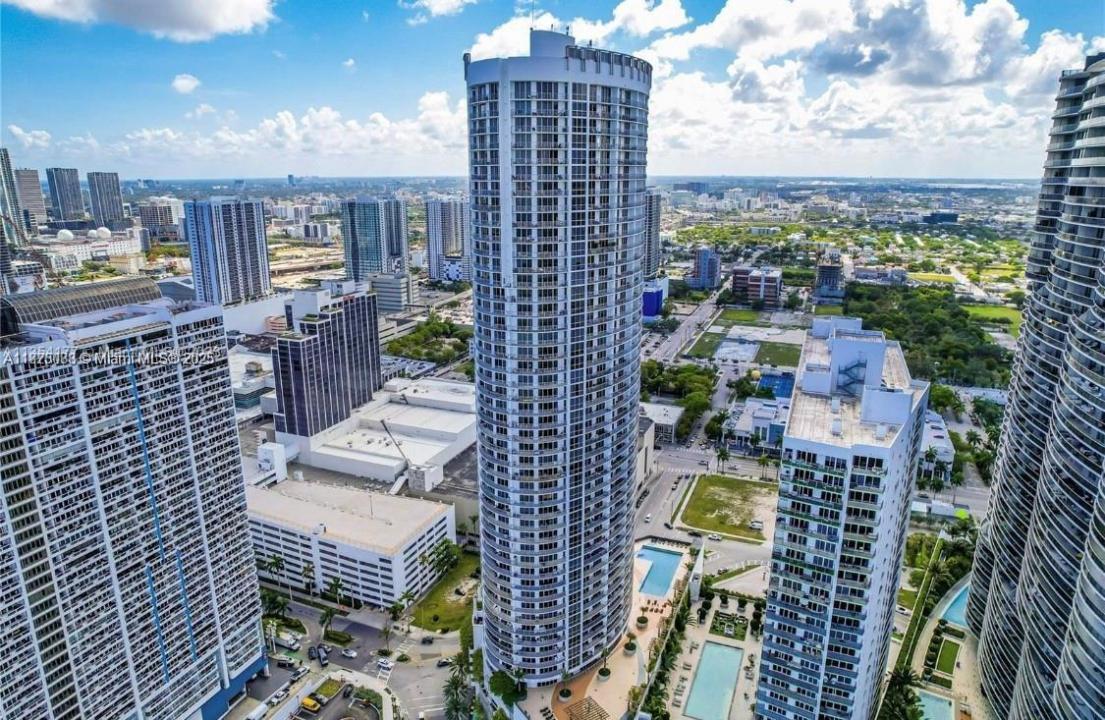 Miami, Florida 33132