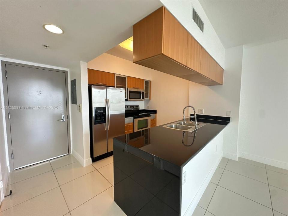 Miami, Florida 33132