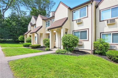 223 High Street H, Westerly, RI 02891, USA
