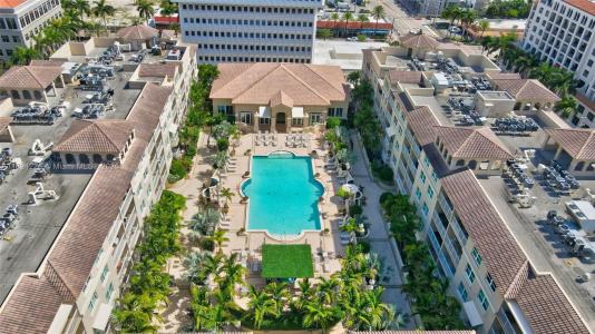 99 SE Mizner Blvd 821, Boca Raton, Florida 33432, USA