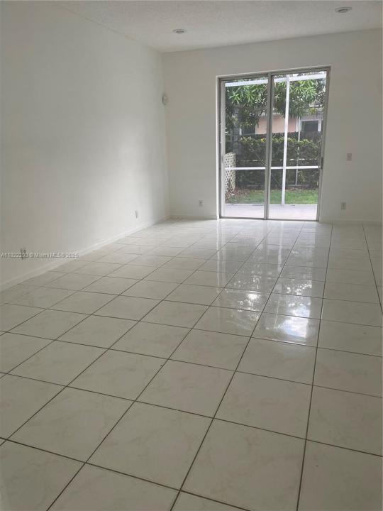 Coral Springs, Florida 33071