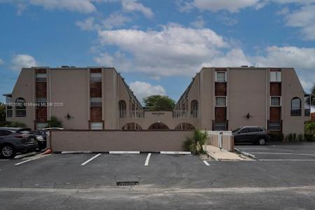 1100 SE 4th Ave 14, Deerfield Beach, Florida 33441, USA