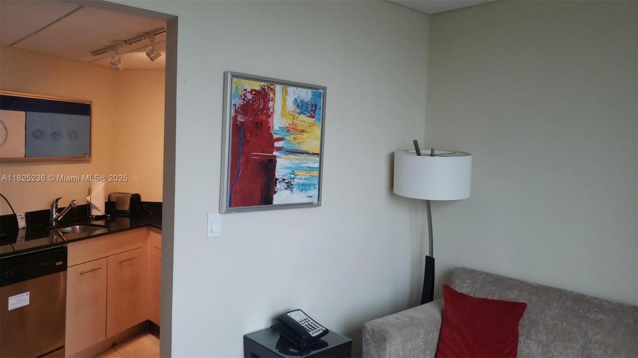 2670 E Sunrise Blvd 1411, Fort Lauderdale, Florida 33304, HOA KỲ