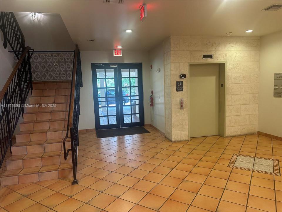 6600 N Cow Pen Rd, Miami Lakes, Флорида 33014, Соединенные Штаты