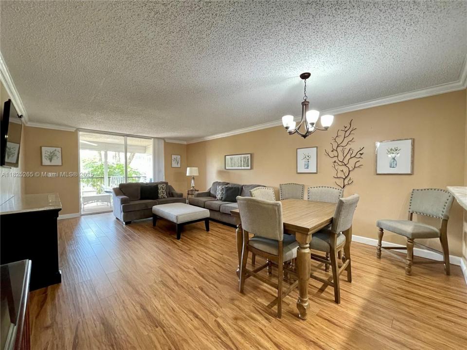 7340 Lake Cir Dr 207, Margate, 佛罗里达州 33063, 美国