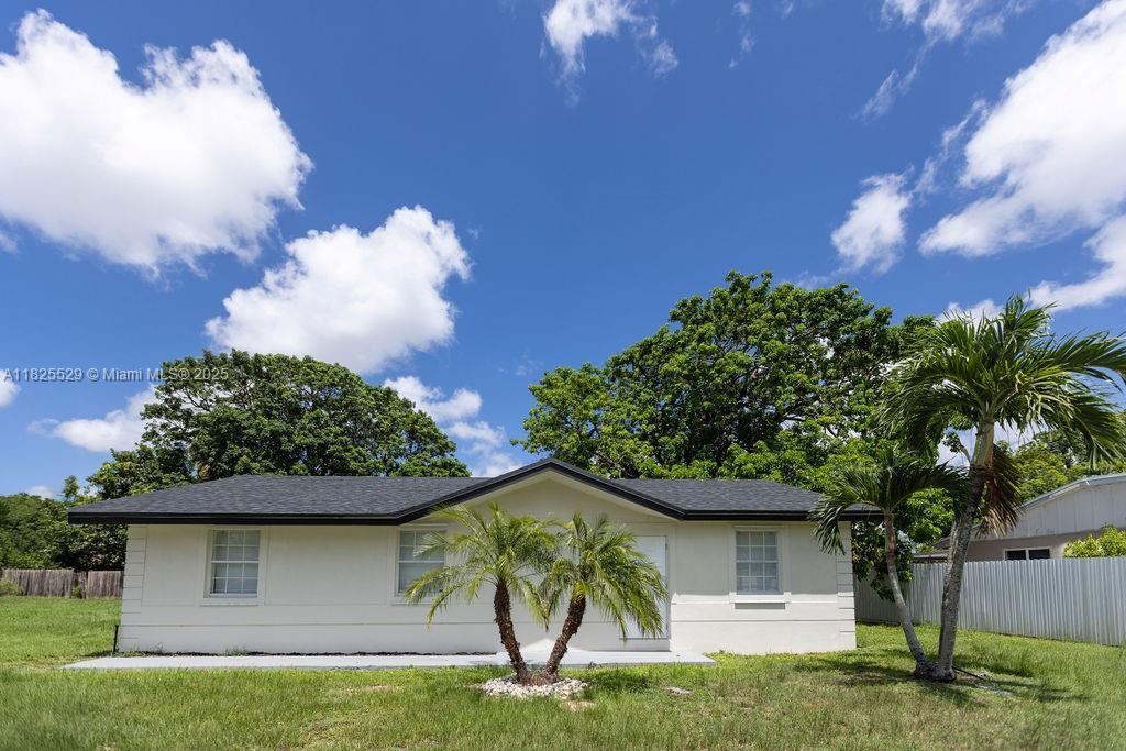 355 SW 17th Ave, Homestead, Florida 33030, Estados Unidos