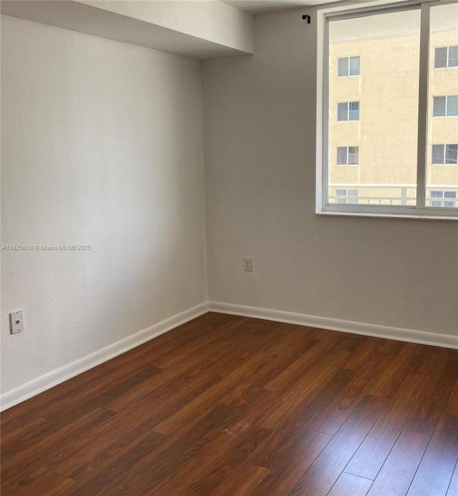 219 NW 12th Ave 505, Miami, Flórida 33128, Estados Unidos