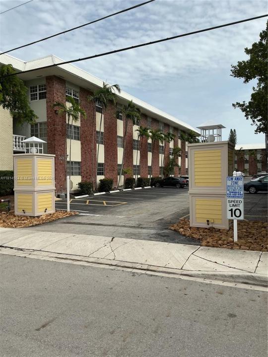 2426 SE 17th Cswy 109A, Fort Lauderdale, Florida 33316, USA