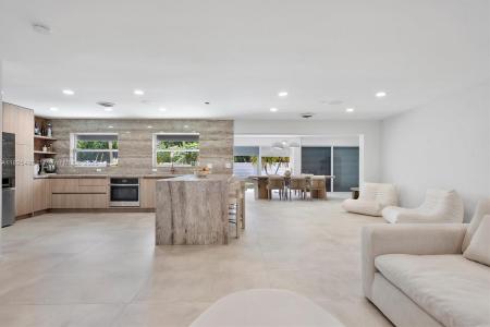 417 N Highland Dr, Hollywood, Florida 33021, USA