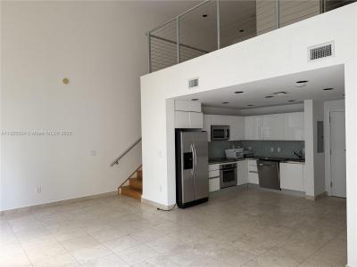 1060 Brickell Ave 415, Miami, Florida 33131, USA