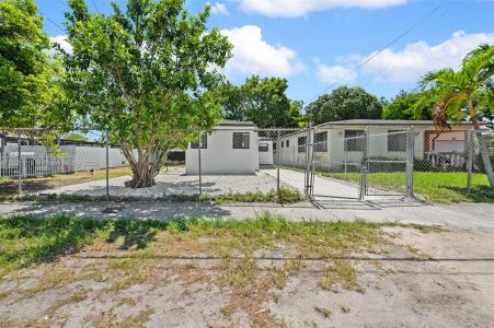 7525 NW 15th Ave, Miami, Florida 33147, USA