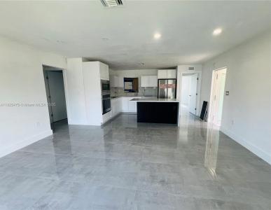 912 NE 2nd Ct 0, Hallandale Beach, Florida 33009, USA