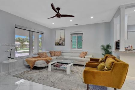 5230 NE 20th Ave, Fort Lauderdale, Florida 33308, USA