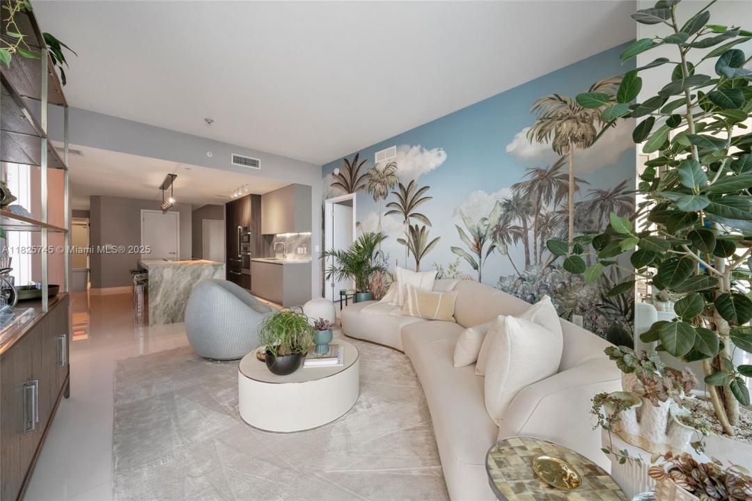 851 NE 1st Ave 907, Miami, Floride 33132, États-Unis
