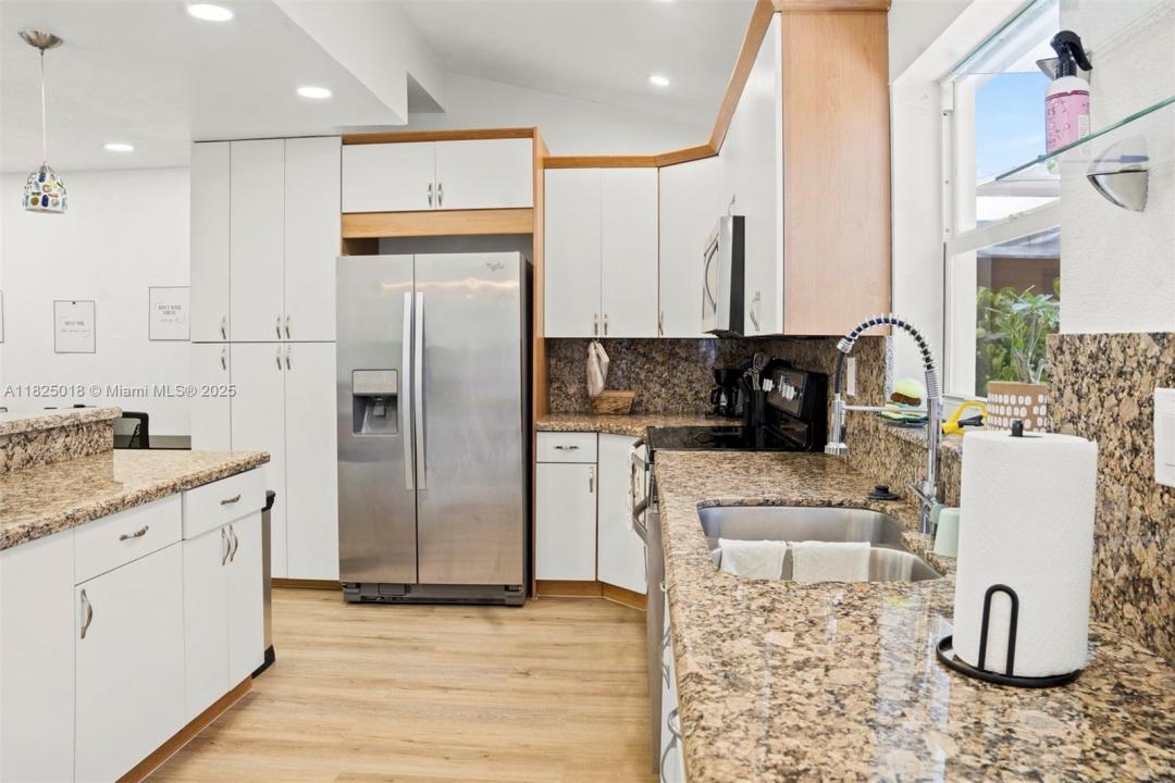 20303 NW 36th Ave, Miami Gardens, Florida 33056, Stati Uniti