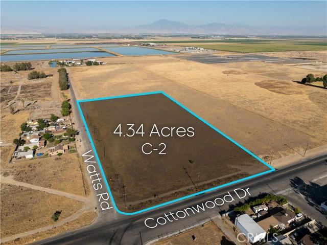 Watts Drive, Bakersfield, Kalifornia 93307, USA