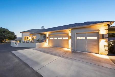 Geneil Court, Hollister, California 95023, Estados Unidos