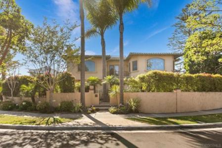Pine St, Coronado, California 92118