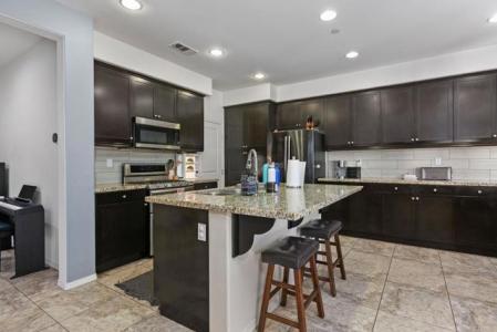 Calle Vela, San Marcos, California 92069