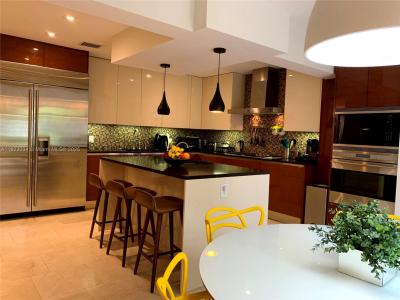 900 Diplomat Pkwy, Hollywood, Florida 33019, USA