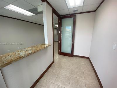5220 S University Dr 104C, Davie, فلوريدا 33328, الولايات المتحدة