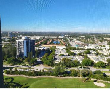 20335 W Country Club Dr PH2, Aventura, Florida 33180, USA