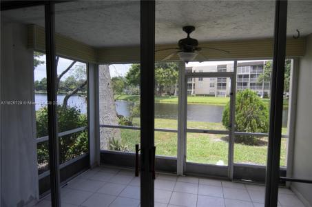 9420 Poinciana Pl 115, Davie, Florida 33324, USA