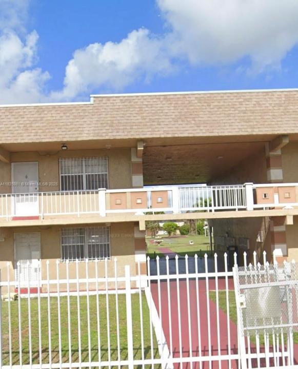 301 NW 177th St 227, Miami Gardens, Floride 33169, États-Unis