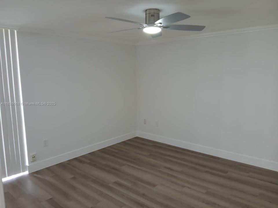 6955 NW 186th St F110, Hialeah, Florida 33015, Estados Unidos