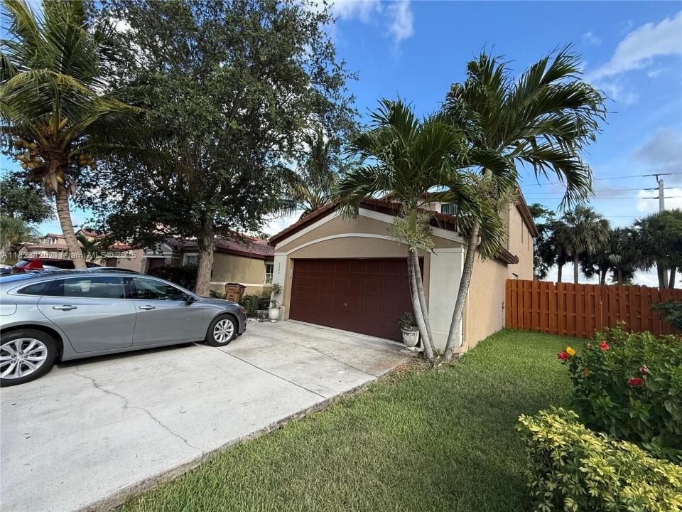 4280 NW 1st Pl, Deerfield Beach, Florida 33442