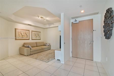 16400 Collins Ave 1142, Sunny Isles Beach, Florida 33160, USA