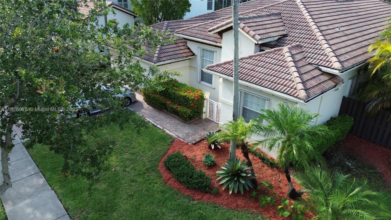 11339 NW 71st St, Doral, 佛罗里达州 33178, 美国
